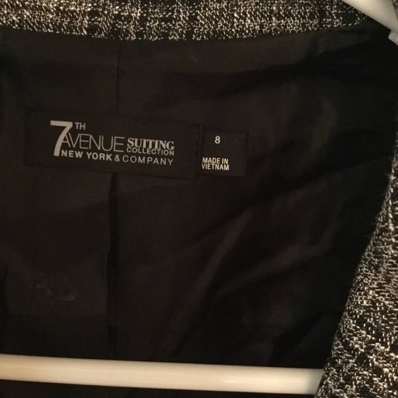 🎉Host Pick💫 NEW! 7th Avenue Suiting Collection - Picture 2 of 7